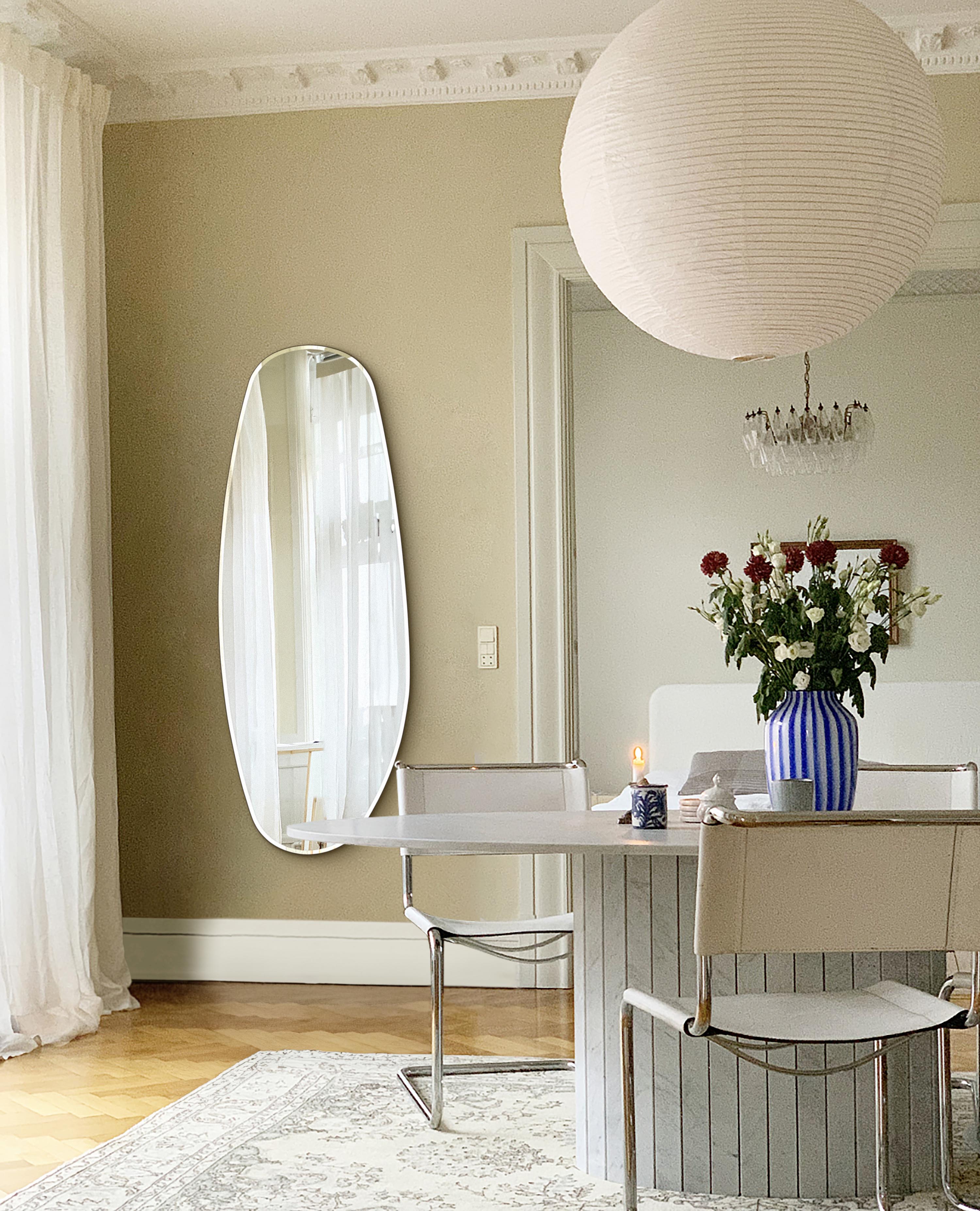 Opal mirror Large | 150 x 55 cm