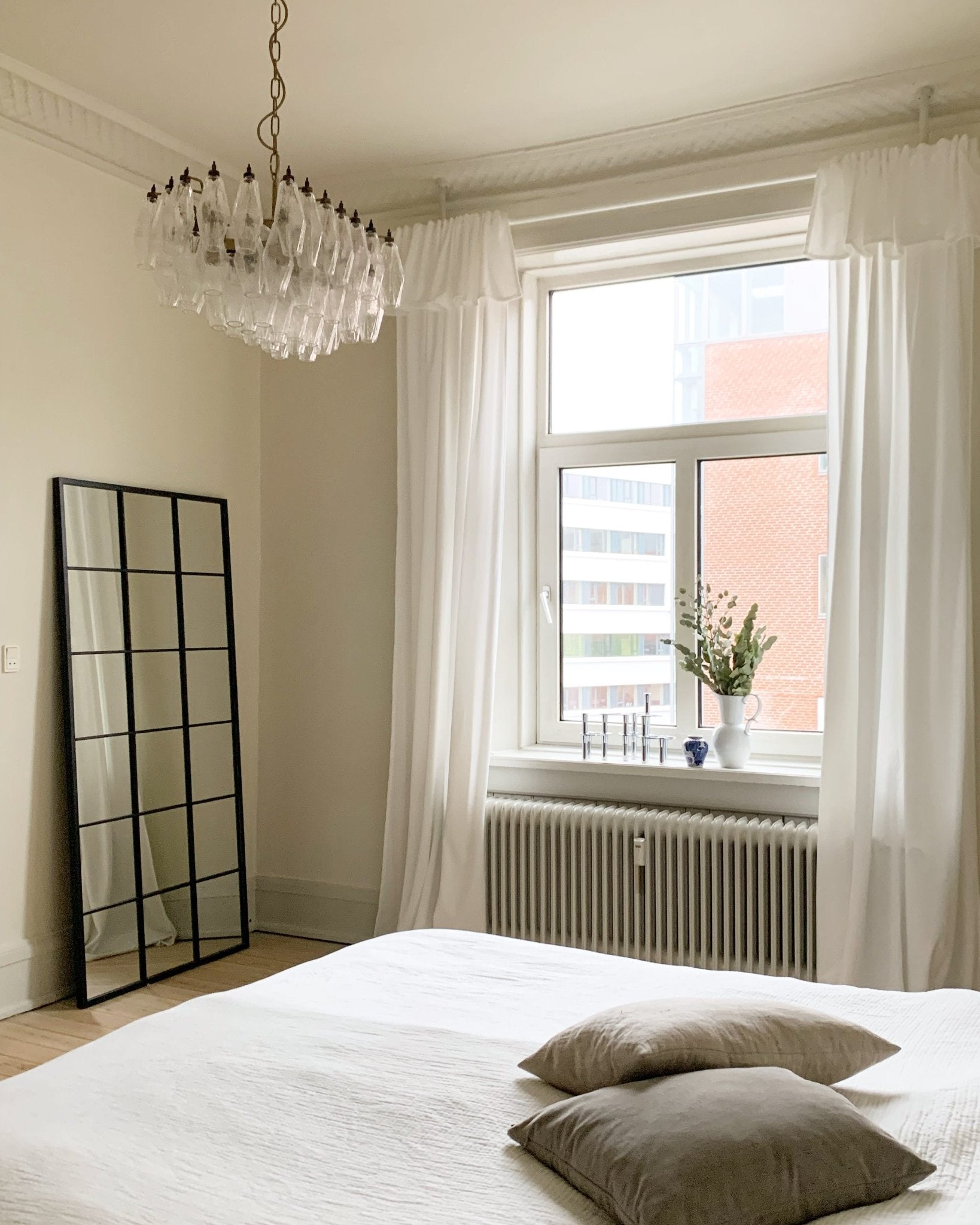 Grid Mirror No.3 | 180 × 90 cm - Blossholm