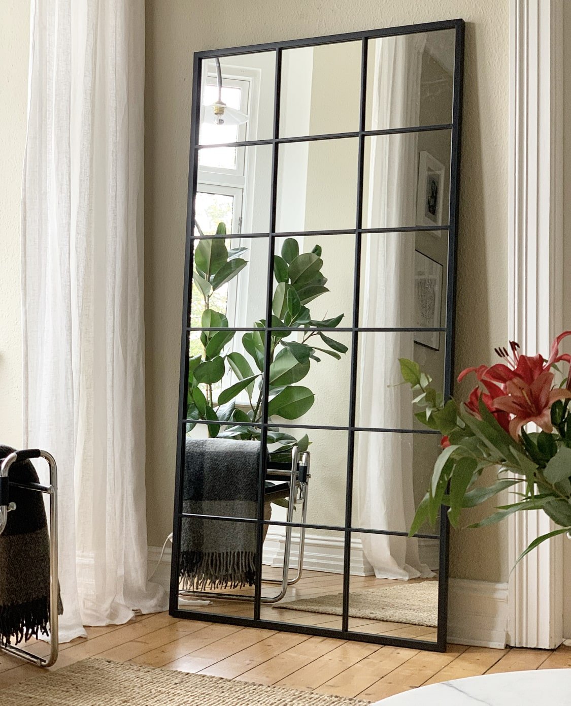 Grid Mirror No.3 | 180 × 90 cm - Blossholm